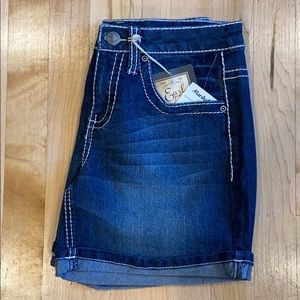 NWT Earl Jean Denim Shorts - Size 4